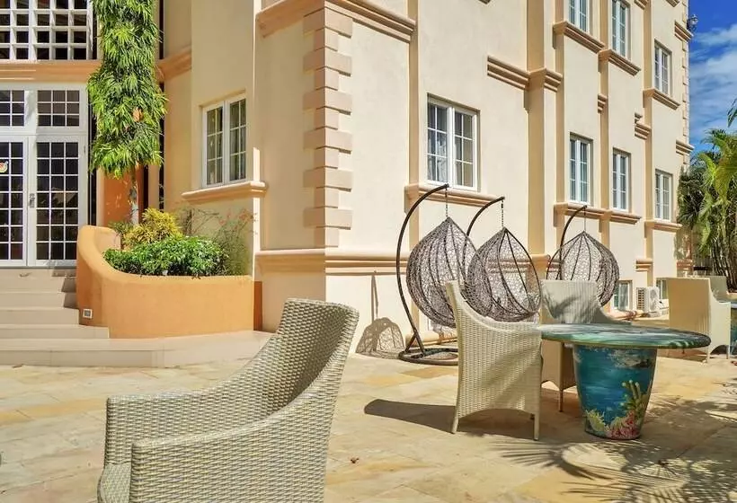 Mandela Court Grenada