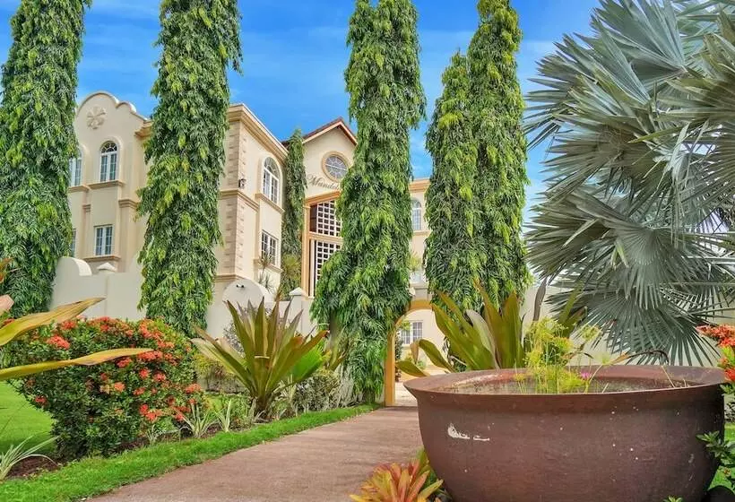 Mandela Court Grenada