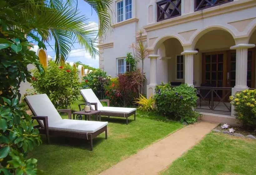 Mandela Court Grenada