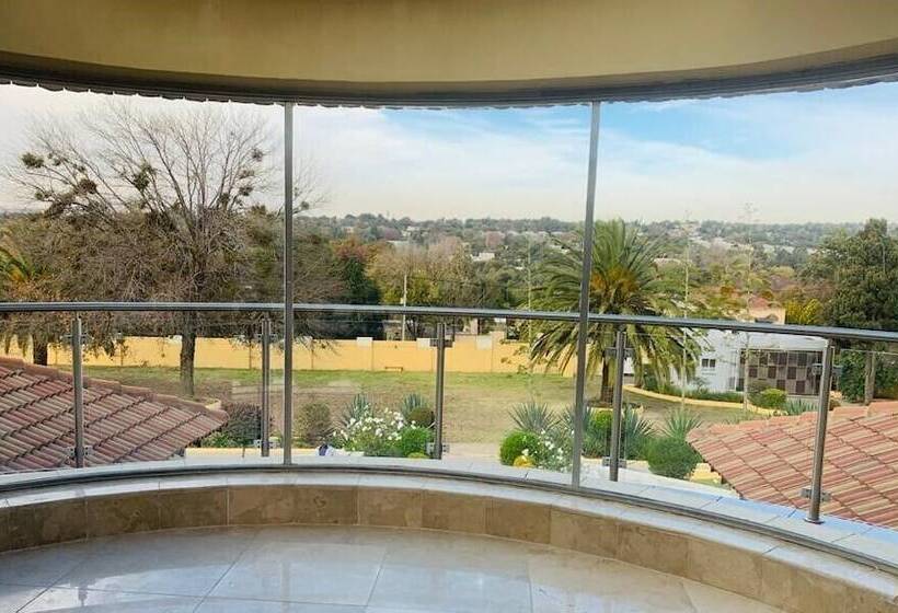 پانسیون Bella Casa Guesthouse