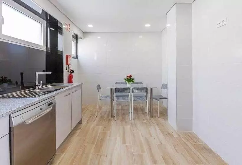 Majatalo Central Suites