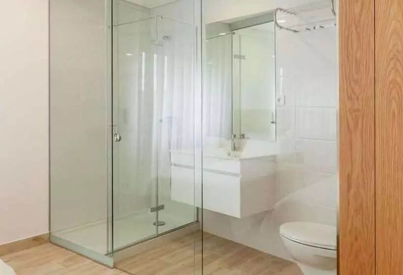 Majatalo Central Suites