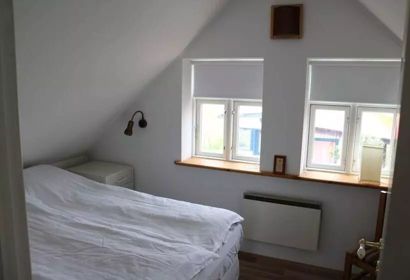 پانسیون Guesthouse Lyngholt