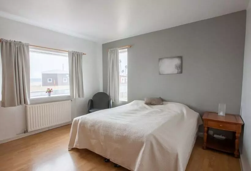 پانسیون Guesthouse Lyngholt