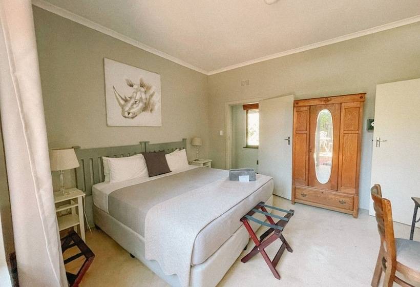 פנסיון Ngoye Lodge