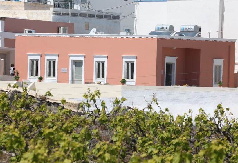 بنسيون Nomikos Mansion