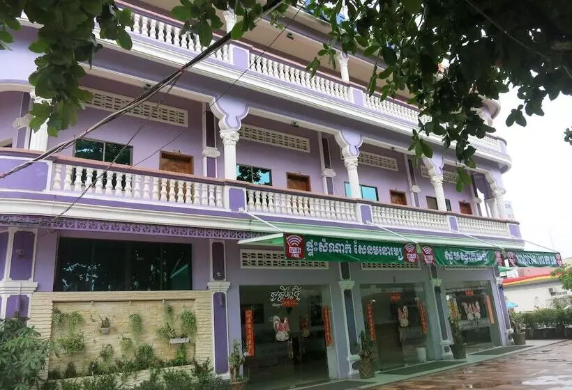 پانسیون Sen Monorom I Guesthouse