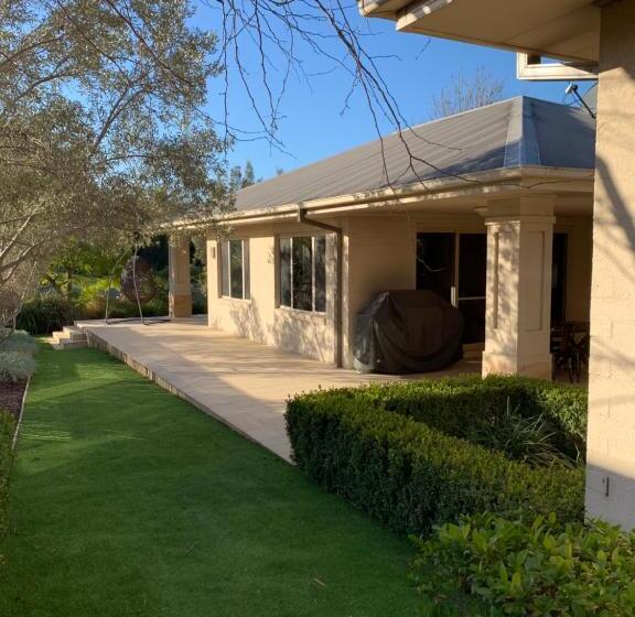 Peppertree Lodge Hunter Valley