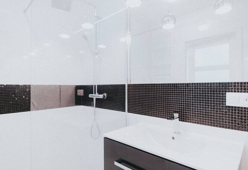 Elite Apartments Marine Suite