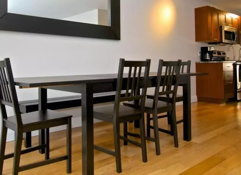 Hostelli Cribs On The Hill