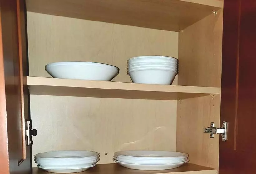 Hostelli Cribs On The Hill