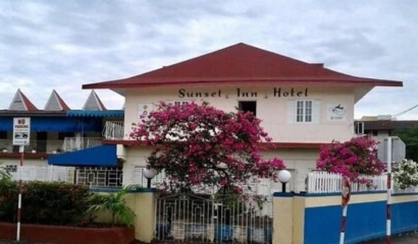 هتل Sunset Inn