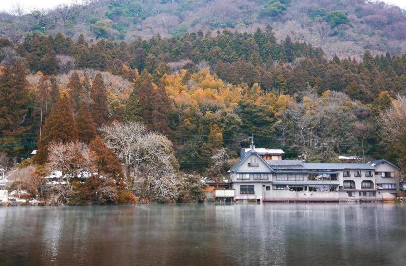 هتل Yufuin Tsukahara Villa Erina