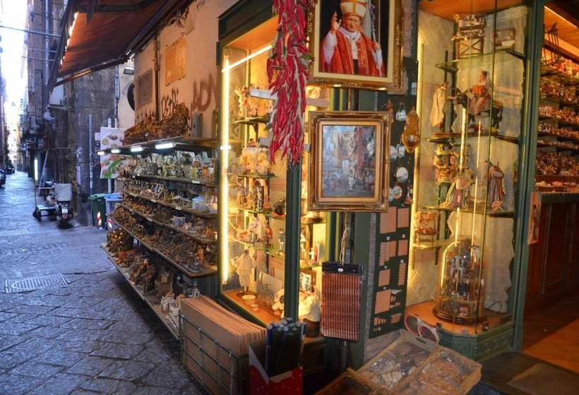 پانسیون La Strada Parlata