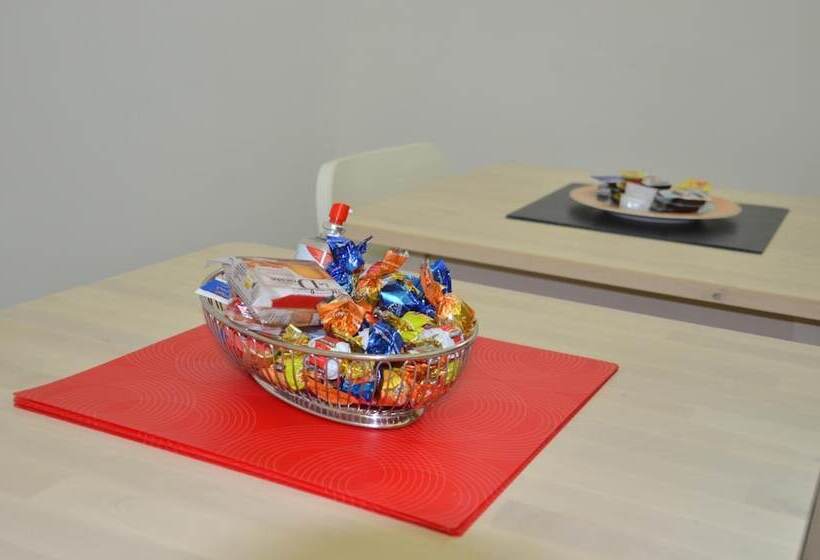 پانسیون La Strada Parlata