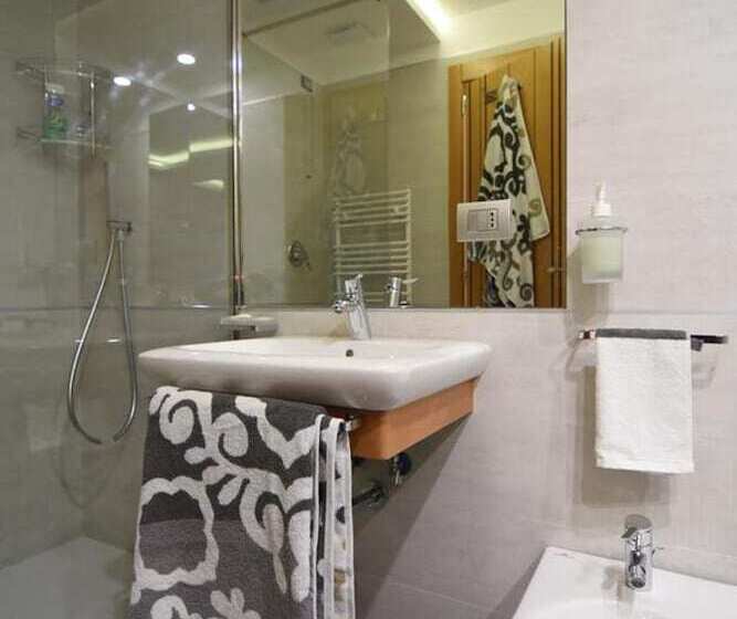 پانسیون La Strada Parlata