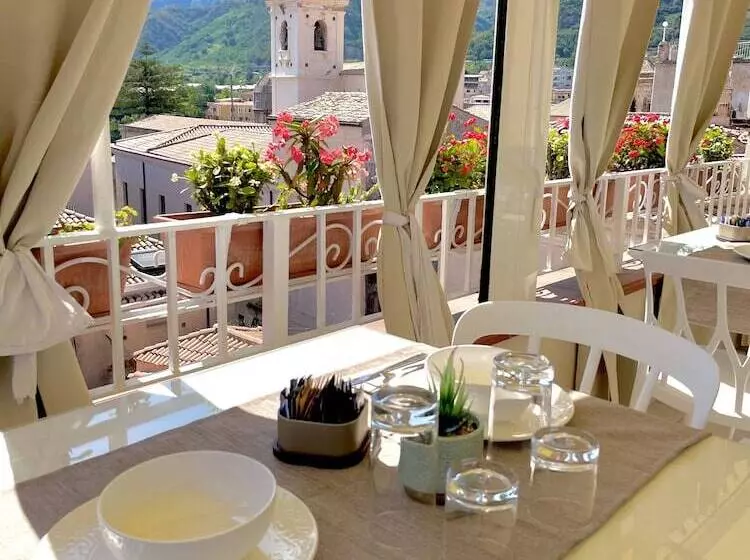 پانسیون Residenza Il Barone
