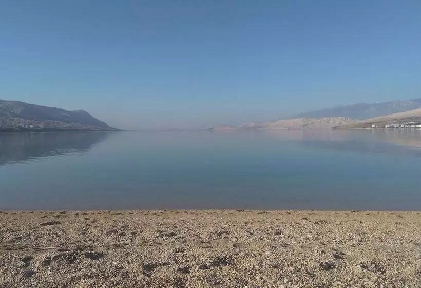 Majatalo Rooms And Apartments Galeb