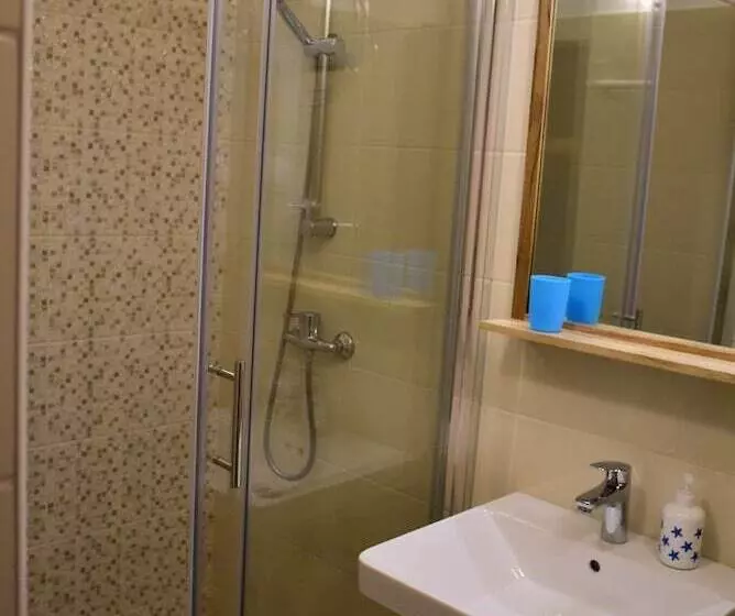 Majatalo Rooms And Apartments Galeb