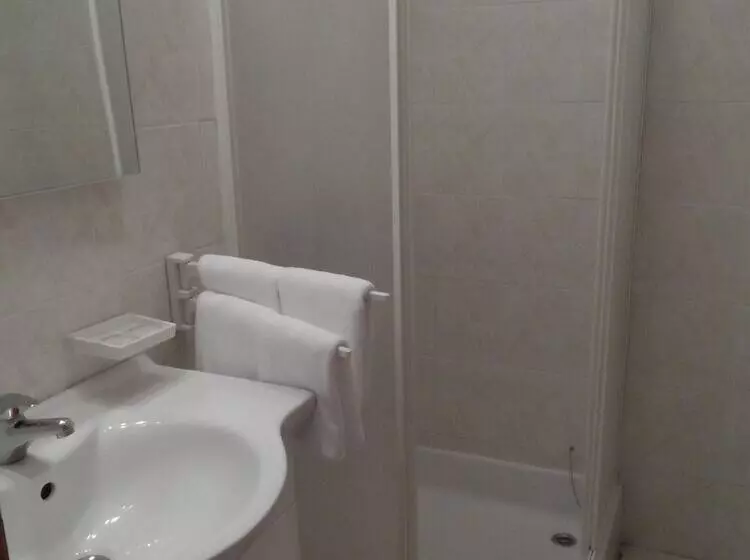 Majatalo Rooms And Apartments Galeb