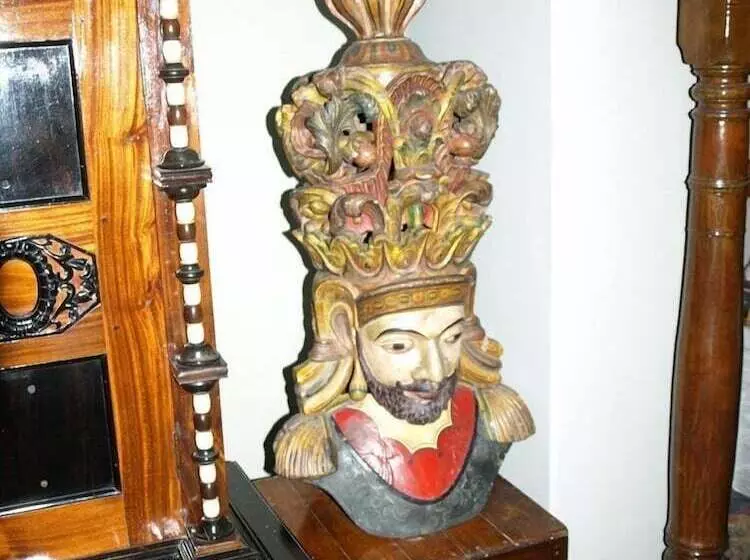 پانسیون Sankarest Villa