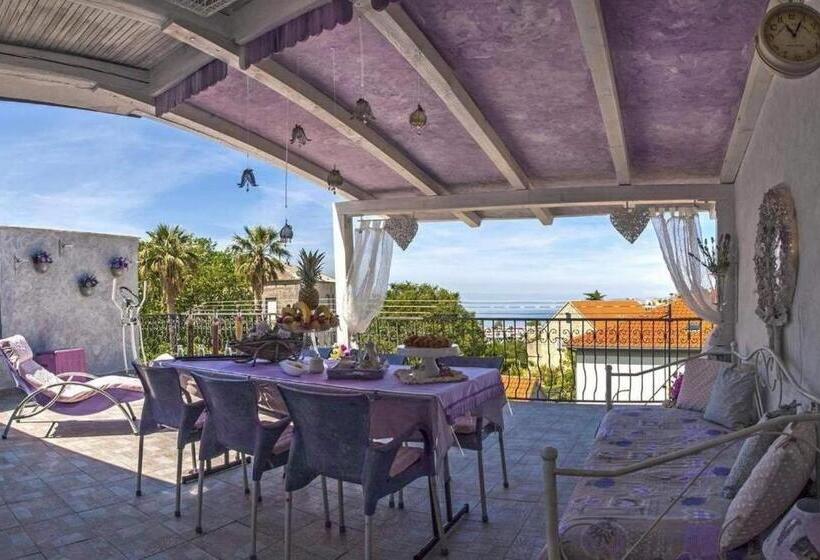 بنسيون Villa Ria