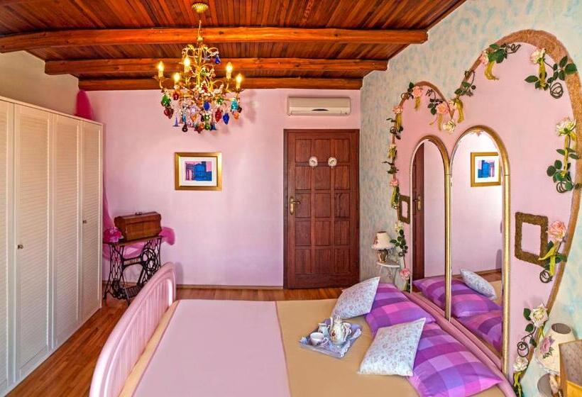 بنسيون Villa Ria