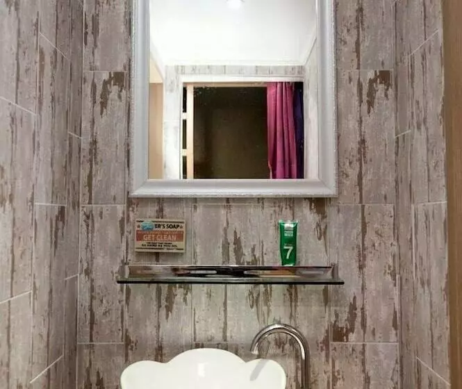 Bdgr Bnb   Hostel