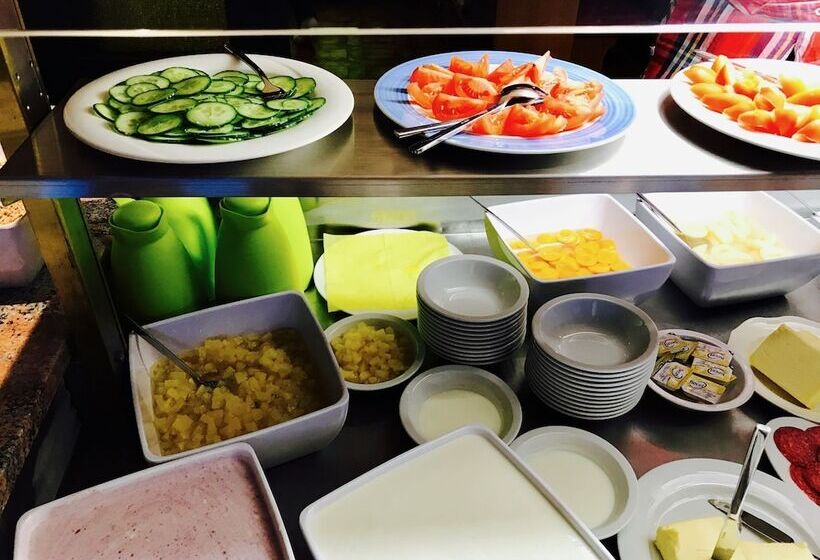 ホテル Basekamp Mountain Budget