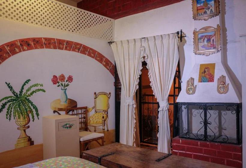 هتل Casa Del Misionero