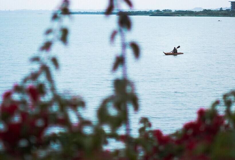 هتل Kuriftu Resort & Spa Lake Tana