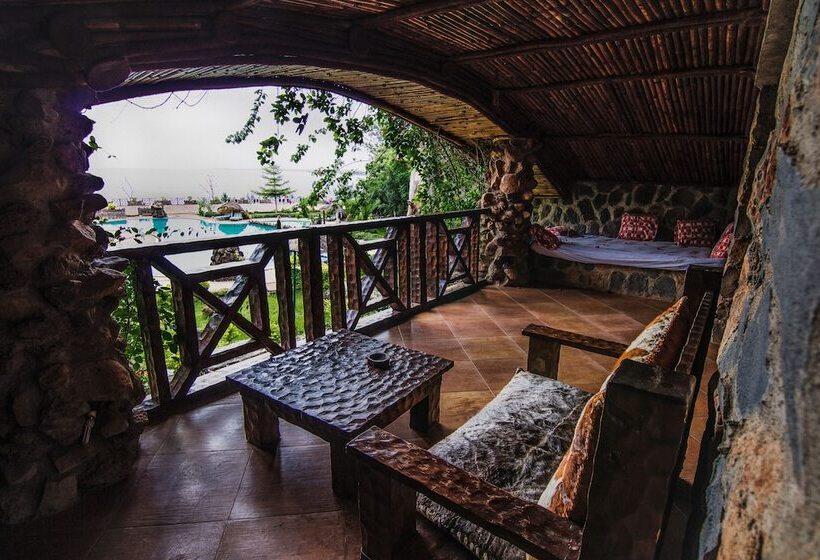 هتل Kuriftu Resort & Spa Lake Tana