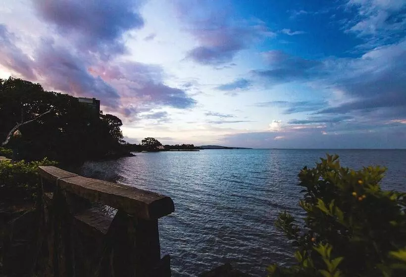 هتل Kuriftu Resort & Spa Lake Tana