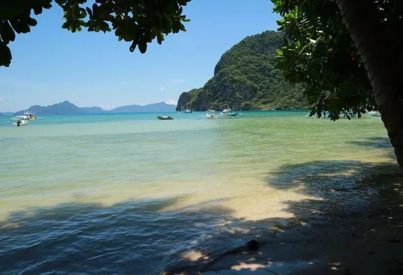 هتل Mahogany Resort & Spa