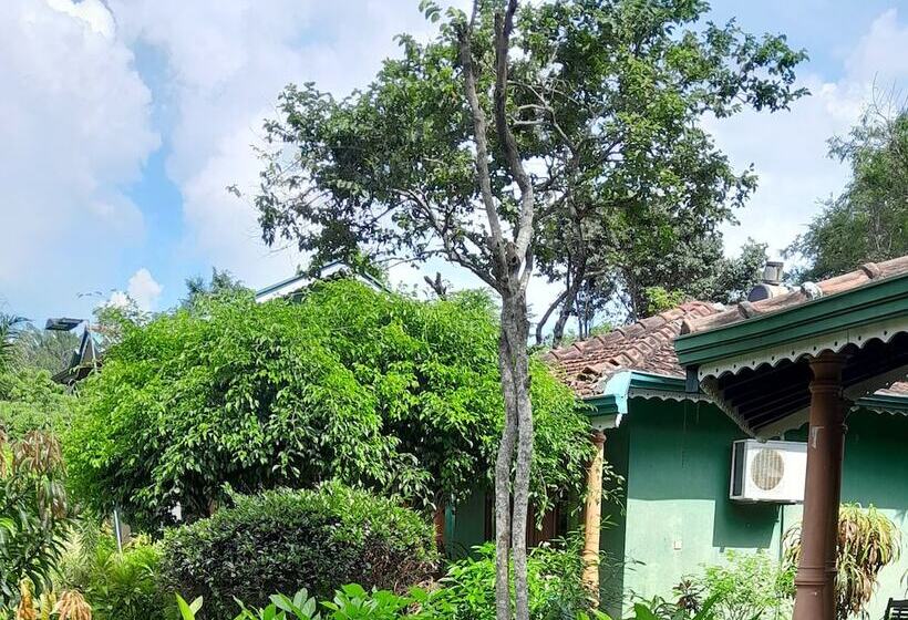 فندق Sigiriya Melrose Villas