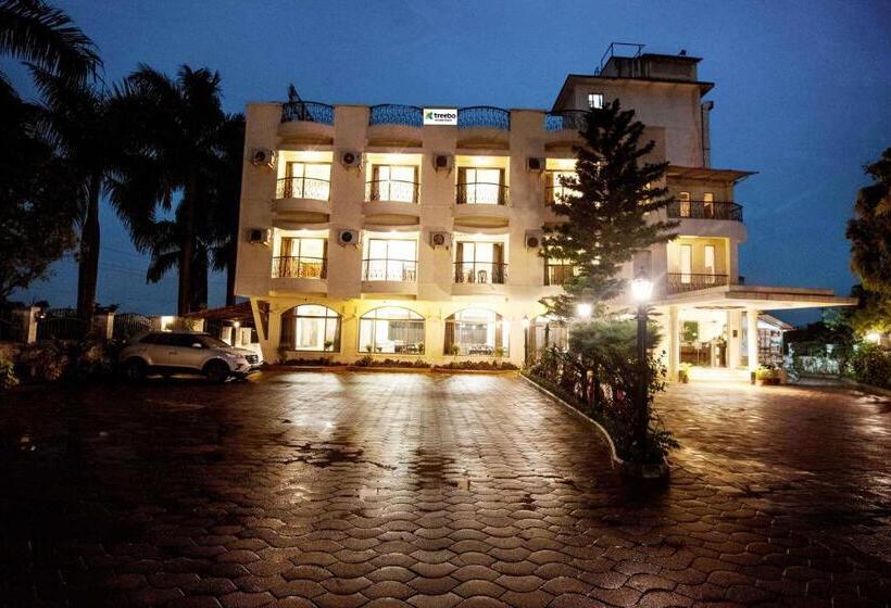 Hotell Treebo Reveniir Resort