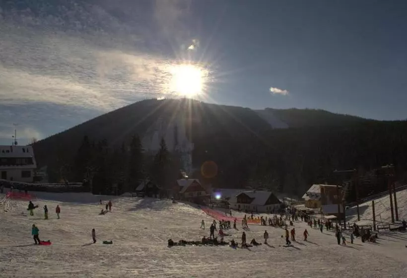 Majatalo Penzion Rotunda