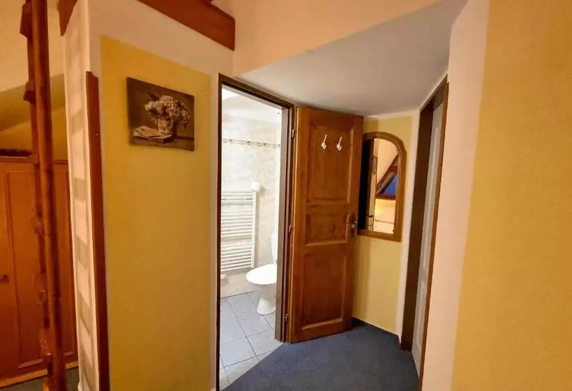 Majatalo Penzion Rotunda