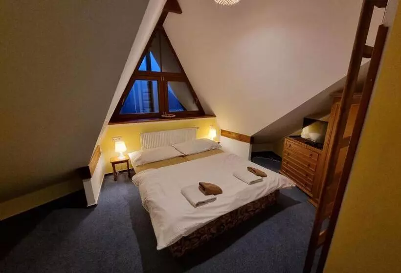 Majatalo Penzion Rotunda