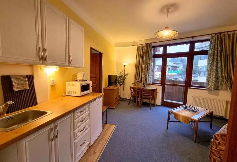 Majatalo Penzion Rotunda