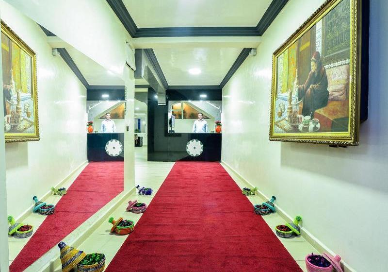 Royal London Apart &