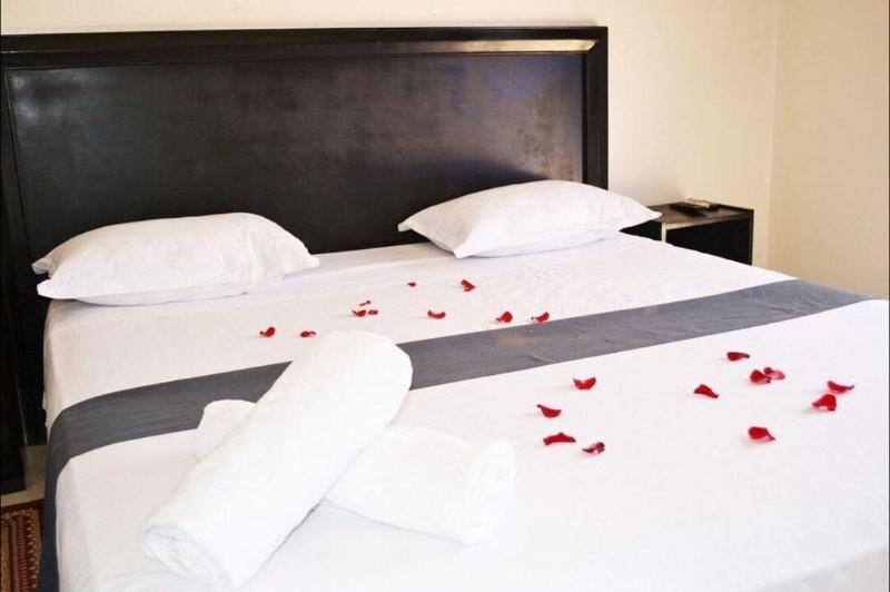 Royal London Apart &