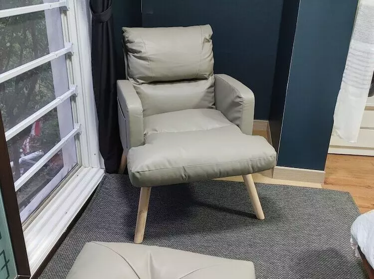 Salmon Village Pension