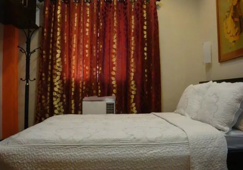 Sarasota Residential Resort, Newport City