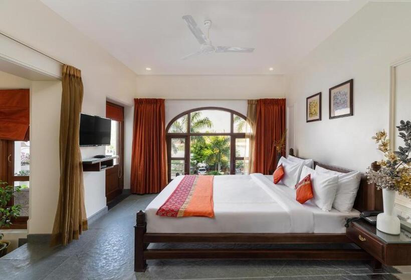 Brahma Niwas   Best Lake View Hotel In Udaipur