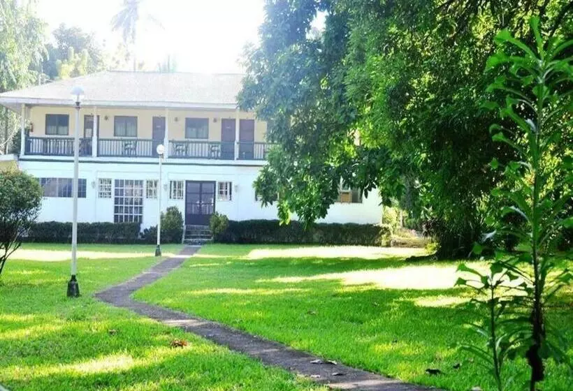 Cabua An Beach Resort   Hostel