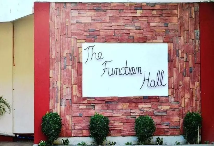 Cabua An Beach Resort   Hostel