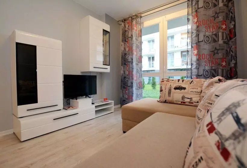Golden Sun Apartments    Bursztynowe
