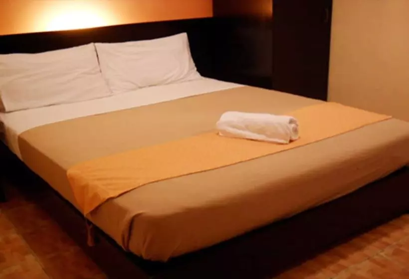 ホテル Citi Grand Inn