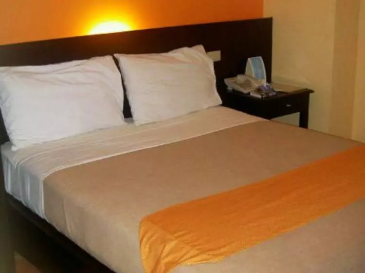 ホテル Citi Grand Inn